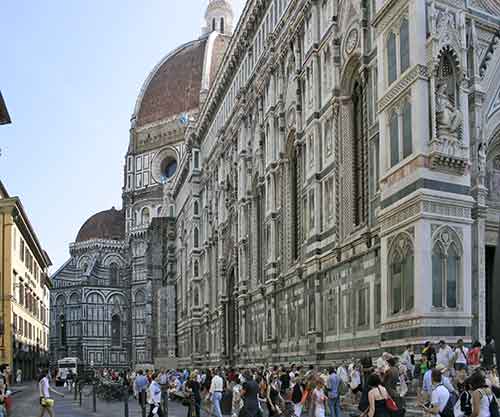 Toskana: Florenz, Duomo Santa Maria del Fiore, Seitenfassade