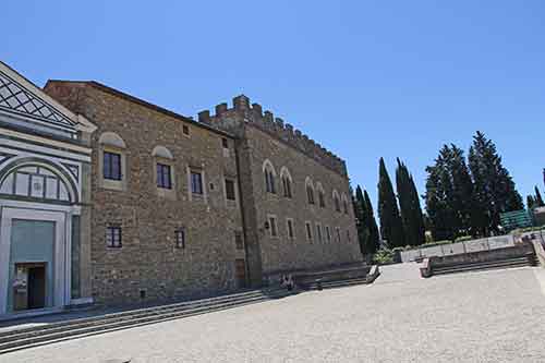 Toskana: Florenz - San Miniato al Monte, Palazzo dei Vescovi