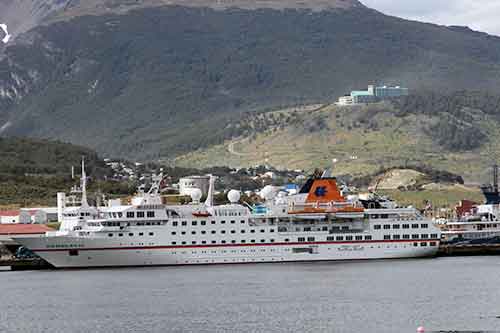 Ushuaia, MS HANSEATIC