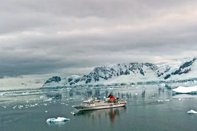 Antarktis, MS Hanseatic, Paradise Bay