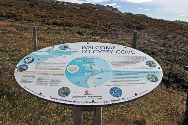 Falkland-Inseln, Stanley Umgebung, Schild Gypsy Cove