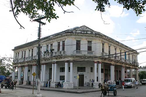 Morón, Calle Martí