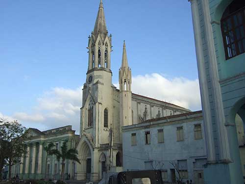 Camagüey, Iglesia Sagrado Caracón de Jesús