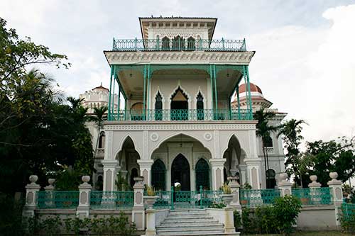 Cienfuegos, Palacio de Valle