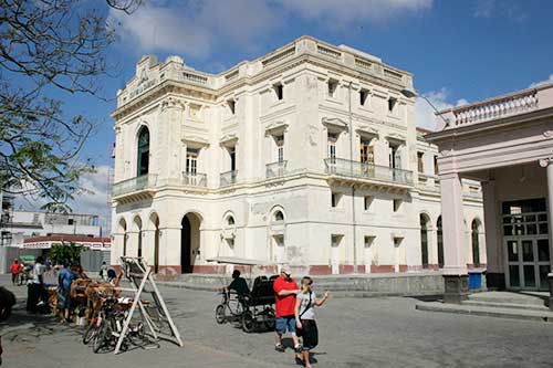 Santa Clara, Teatro La Caridad