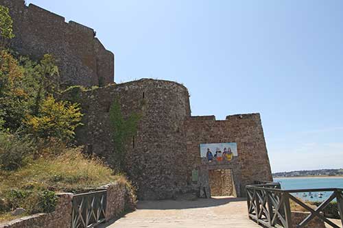 St Martin, Mont Orgueil Castle