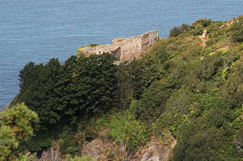Trinity, L'Etacquerel Fort