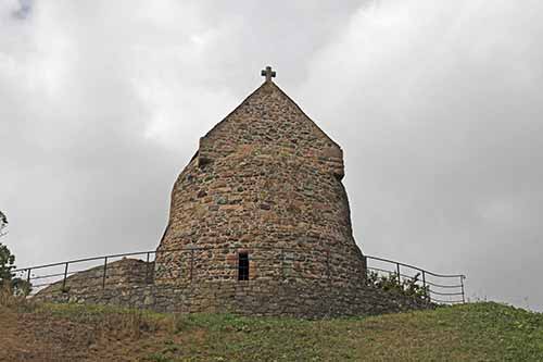 La Hougue Bie, Kapelle