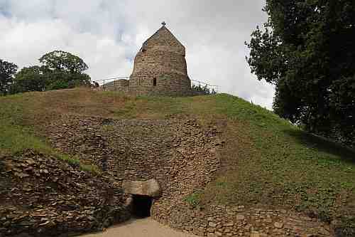 Jersey, La Hougue Bie