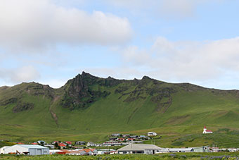 Vik í Mýrdal, Kirche