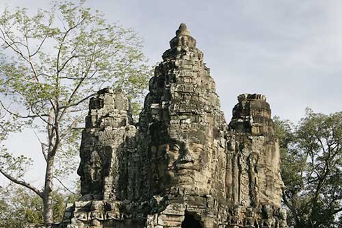 Angkor Thom, Asuras (Dämonen)