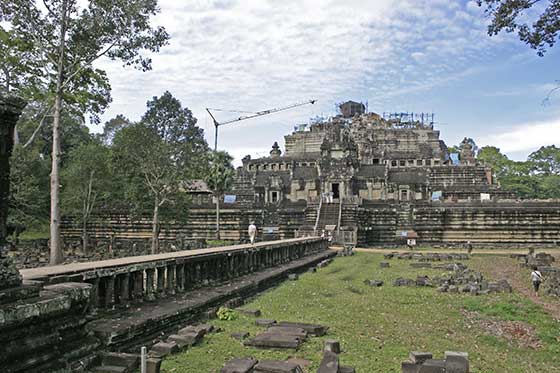 Angkor Thom, Baphuon