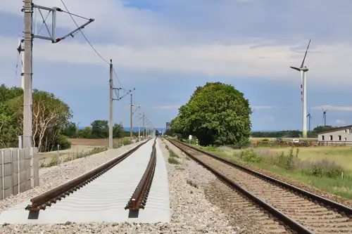 Niederösterreich, Marchfeld, Ausbau Marchegger Ostbahn