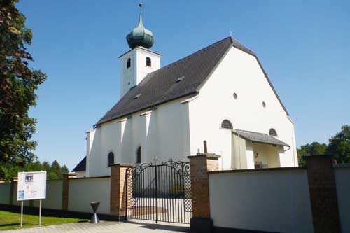 Schloss Eckartsau, Kirche