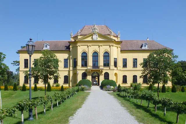 Marchfeld, Schloss Eckartsau, West-Trakt