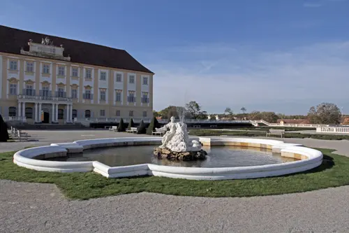 Schloss Hof, Terrasse 3, Ceres- Najadenbrunnen