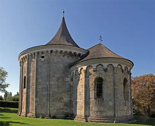 Marchfeld, Petronell, Rundkirche