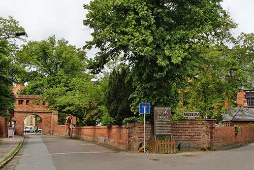 Bad Doberan, Münster, Klostermauer