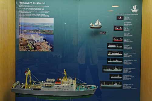 Stralsund Schiffe der Volkswerft