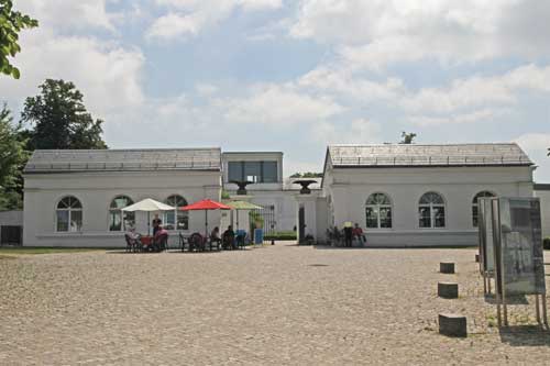 Rügen Putbus Schlosspark Orangerie Eingang