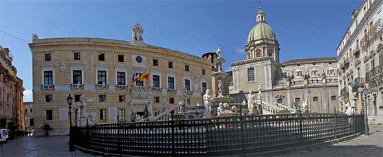 Palermo, Piazza Pretoria