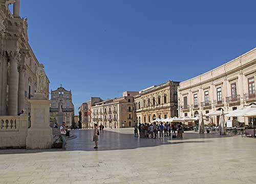 Siracusa, Piazza Duomo