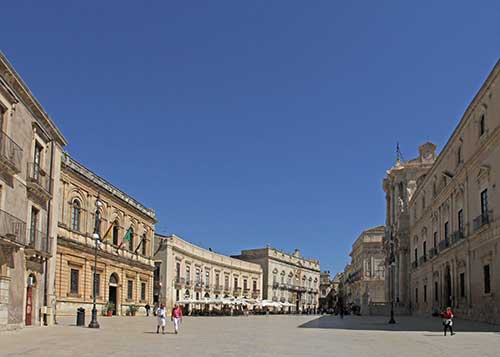 Siracusa, Piazza Duomo