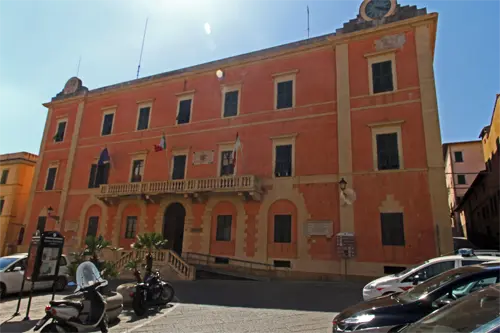 Elba, Portoferraio, Rathaus