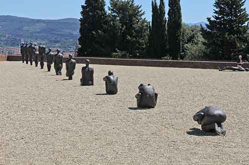 Toskana: Florenz, Forte di Belvedere, Ausstellung Antony Gormley