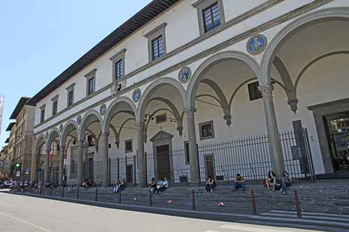 Toskana: Florenz - Piazza Santa Maria Novella, Loggia San Paolo