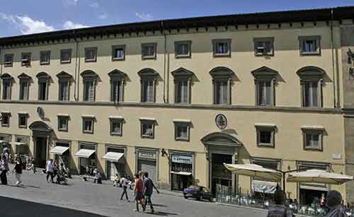 Toskana: Florenz, Piazza del Duomo, Palazzo Arcivescovile