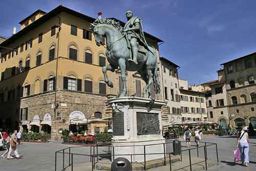 Toskana: Florenz, Piazza della Signoria, Reiterstandbild Cosimos I.