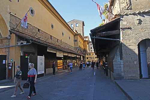Toskana: Florenz, Ponte Vecchio, Corridoio Vasariano