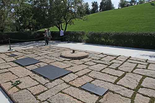 Virginia, Arlington National Cemetery, Grab John F. Kennedy und Jacqueline