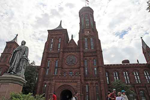 Washington, DC, National Mall, Smithsonian Castle