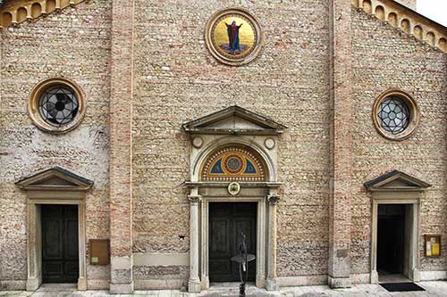 Asolo, Santa Maria Assunta, Fassade