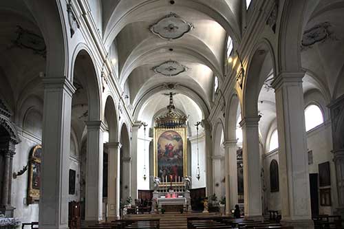 Santa Maria Assunta, Altar