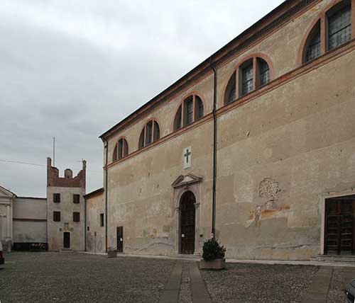 Piazza Castello Ezzelini