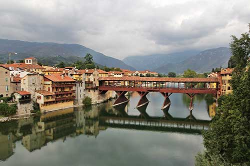 Bassano del Grappa, Ponte degli Alpini, Stadtviertel Angarano