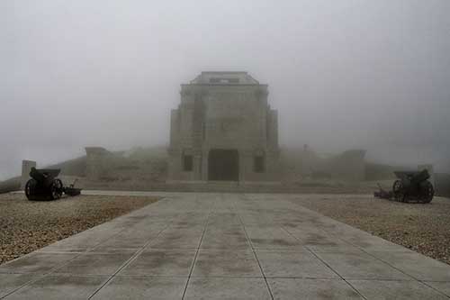 Sacrario Militare di Cima Grappa, Via Eroica