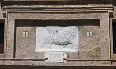Portogruaro, Stadttor S. Giovanni, Reste des Markuslöwen