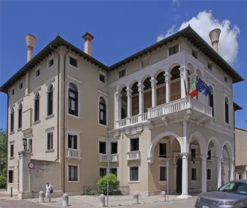 Portogruaro, Villa Comunale